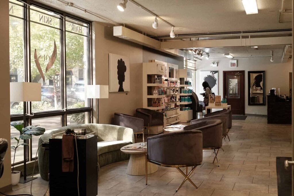 Visit NailàCarte lounges for the absolute best cuticle oil and premium nail treatments in Chicago