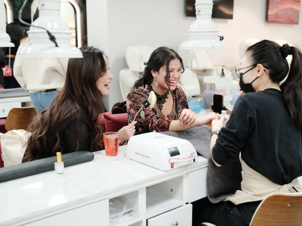 NailàCarte Chicago boutique nail salon interior