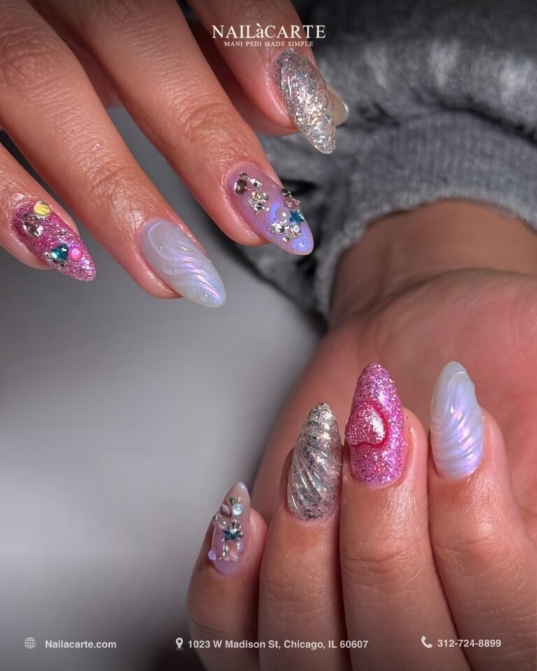 ✨-𝗪𝗵𝗲𝗿𝗲-𝘀𝗼𝗳𝘁𝗻𝗲𝘀𝘀-𝗺𝗲𝗲𝘁𝘀-𝘀𝗽𝗮𝗿𝗸𝗹𝗲.Delicate-pastel-tones-blended-with-shimm Nails Peeling