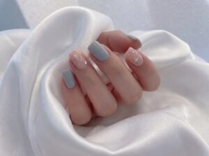 best square nails guide for choosing the right square nail shape based on hand proportions