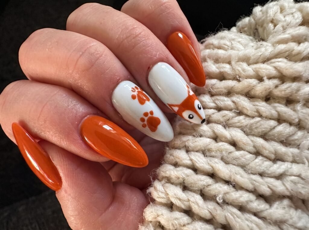 best fox nails for almond nails with detailed fox illustrations